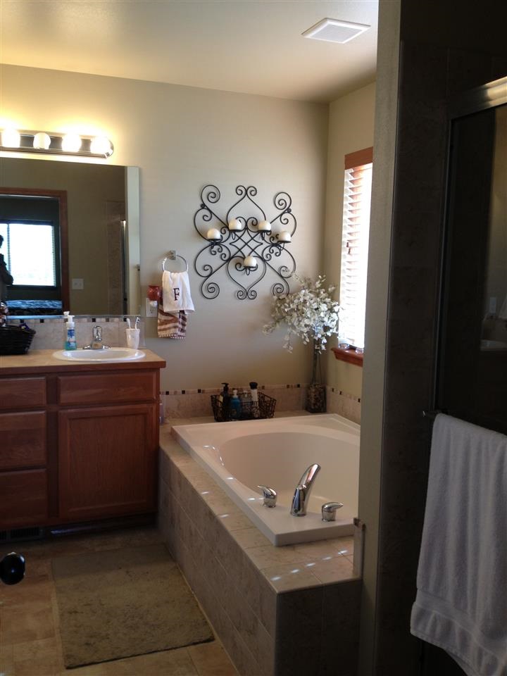 6279 Jenna Dr - Photo 9