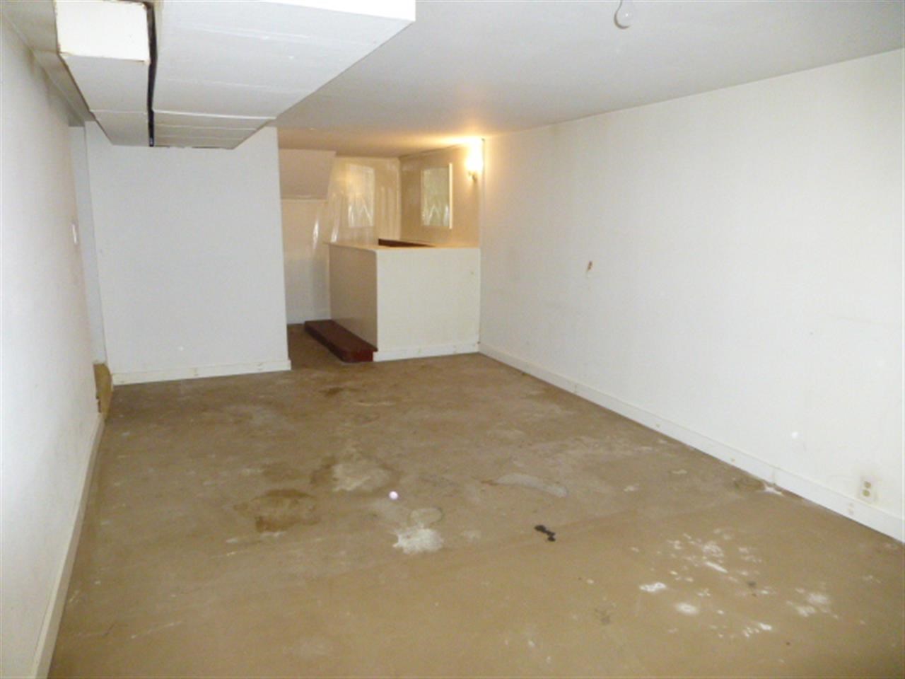 1228 E 38th Ave - Photo 14