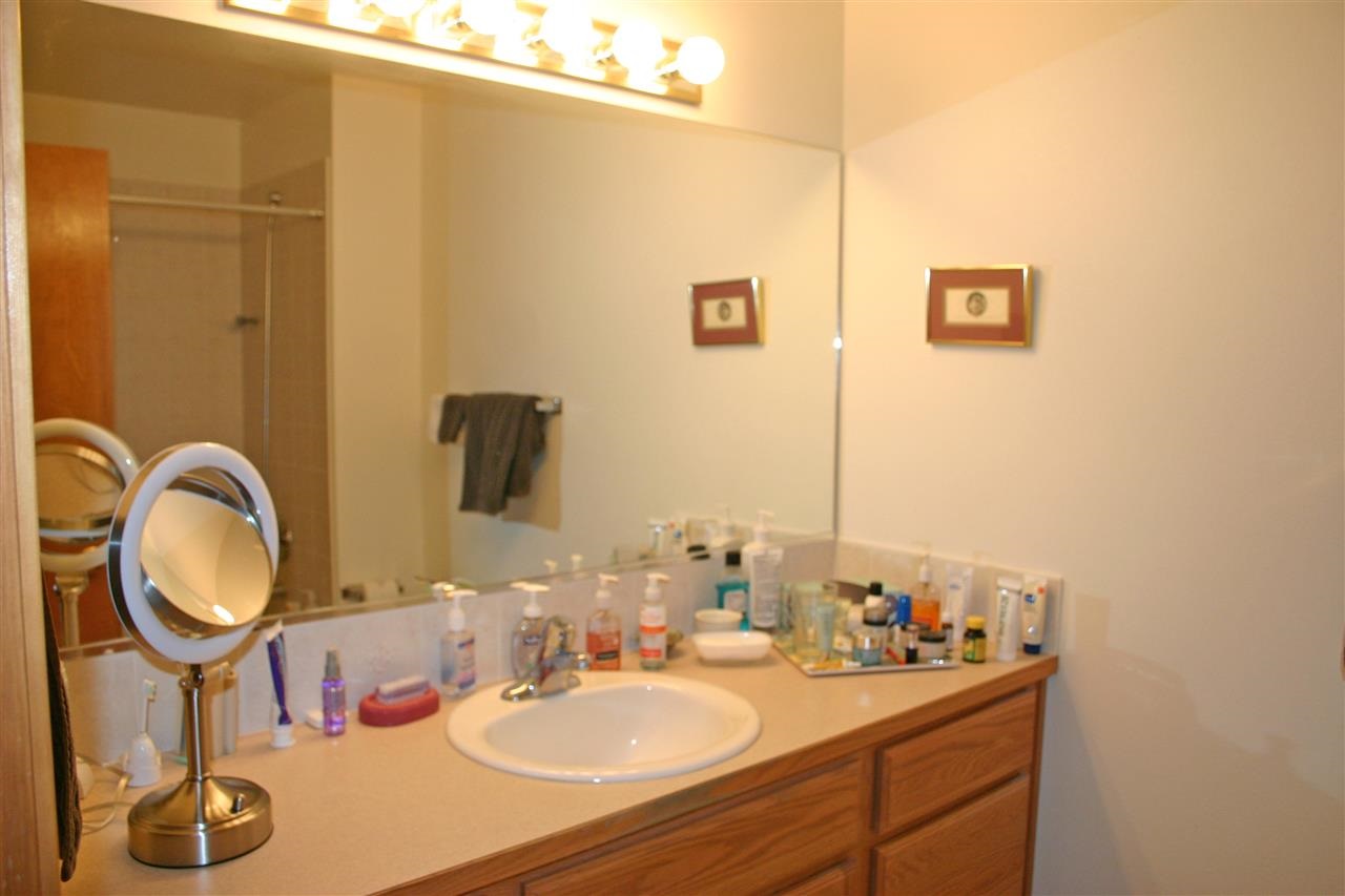 1507 E Clover Ave - Photo 7