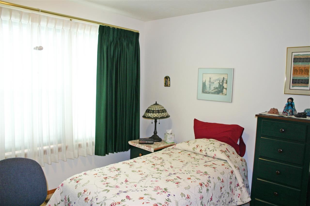 1507 E Clover Ave - Photo 9