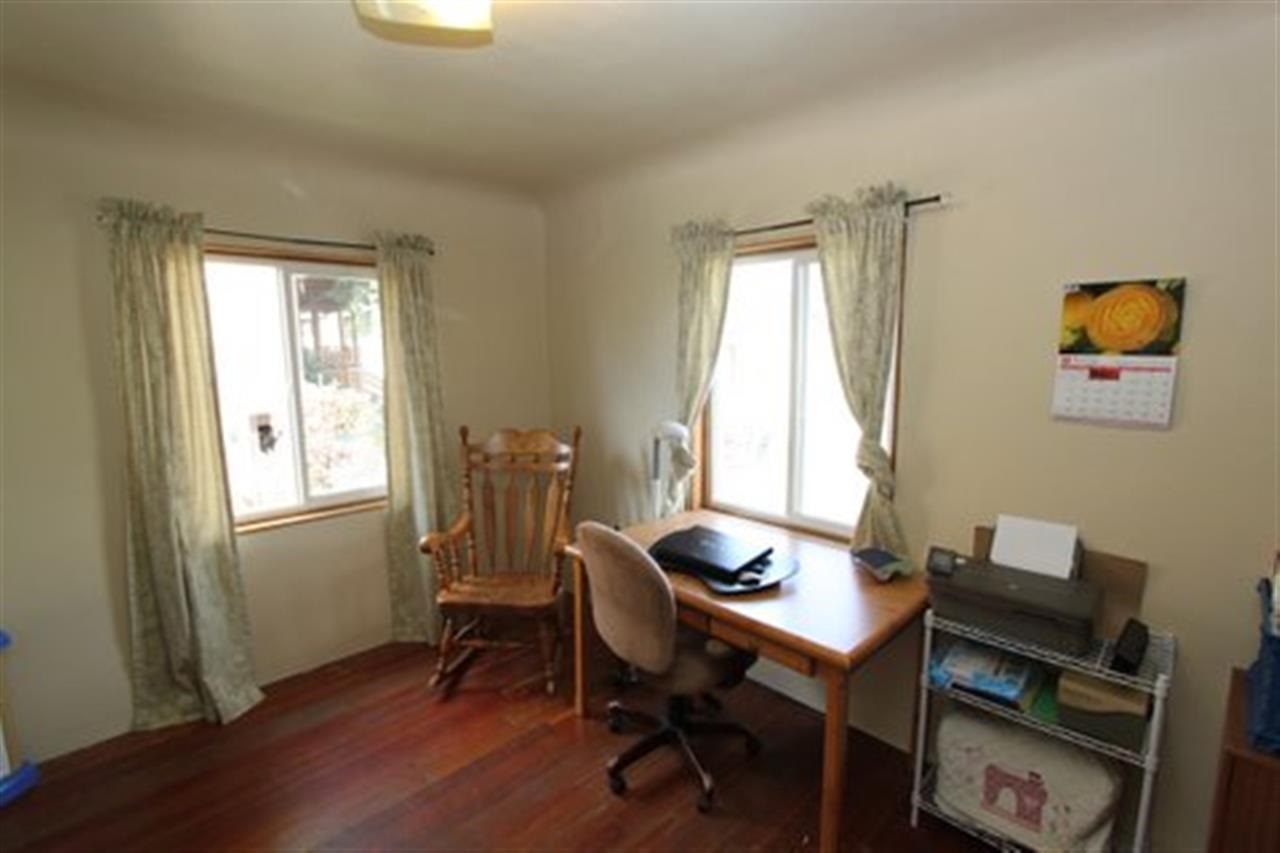 1207 E Longfellow - Photo 11
