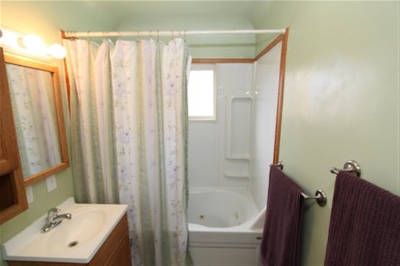 1207 E Longfellow - Photo 12