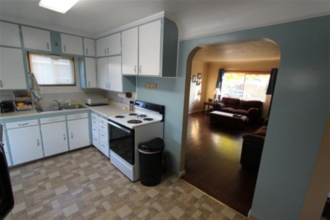 1207 E Longfellow - Photo 6