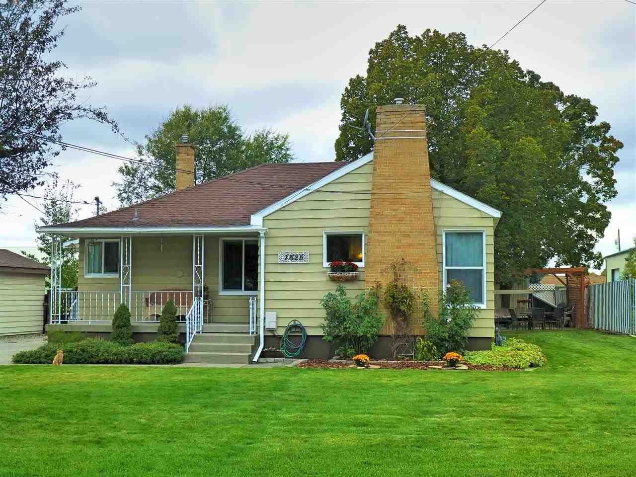 1625 N Woodruff Rd - Photo 1