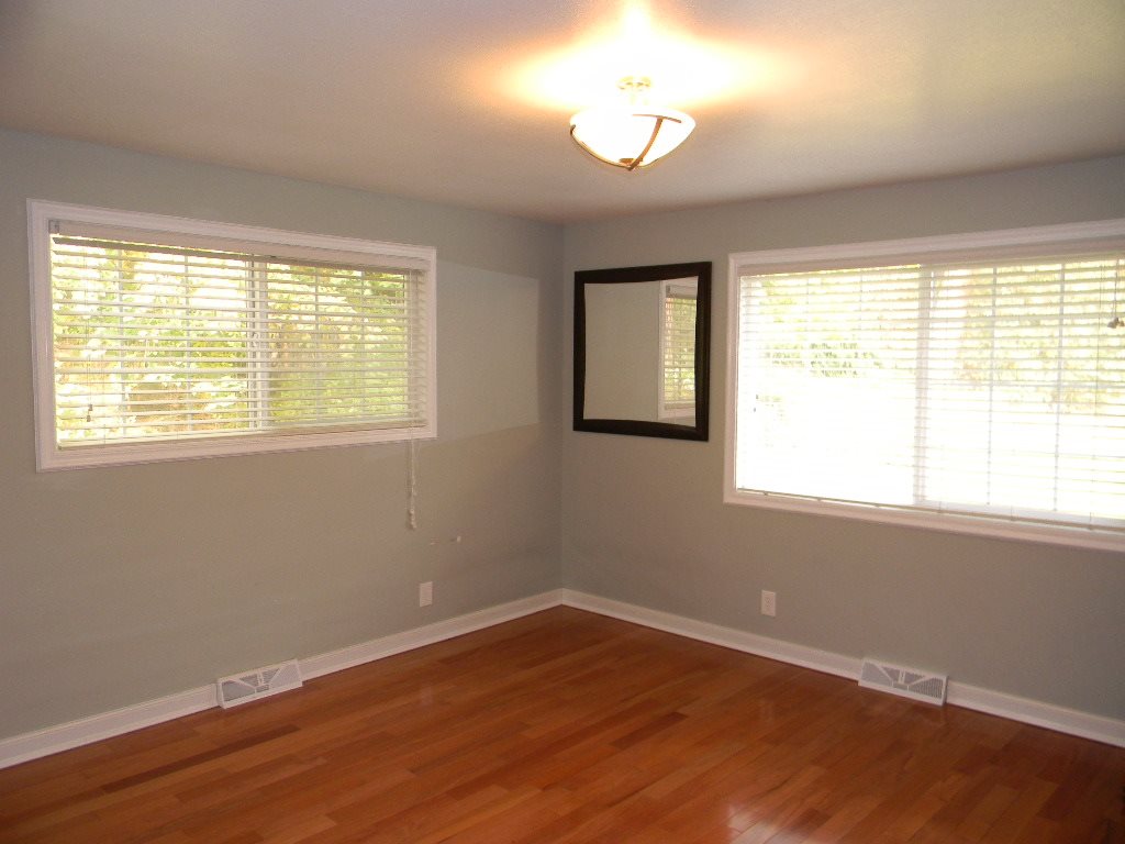 9002 N Mountain View Ln - Photo 11