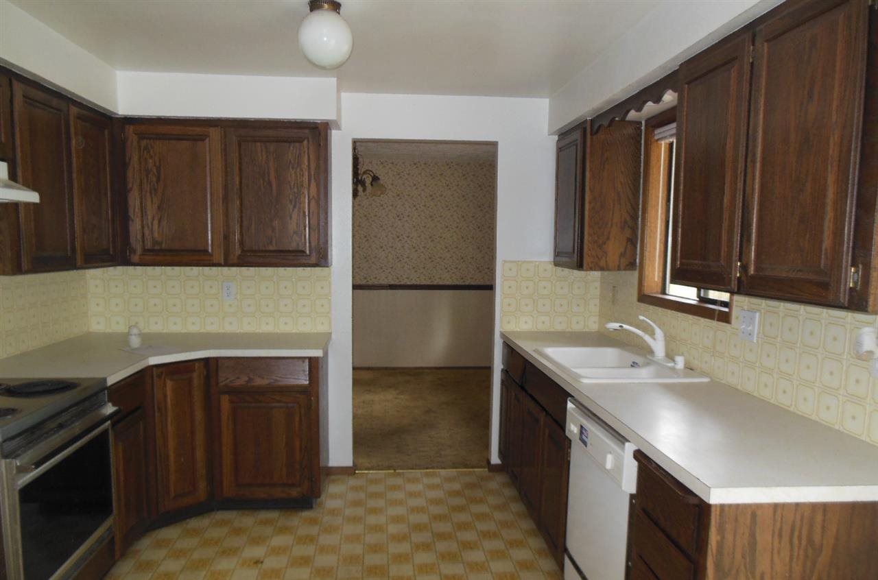 8210 N Lucia Ct - Photo 3