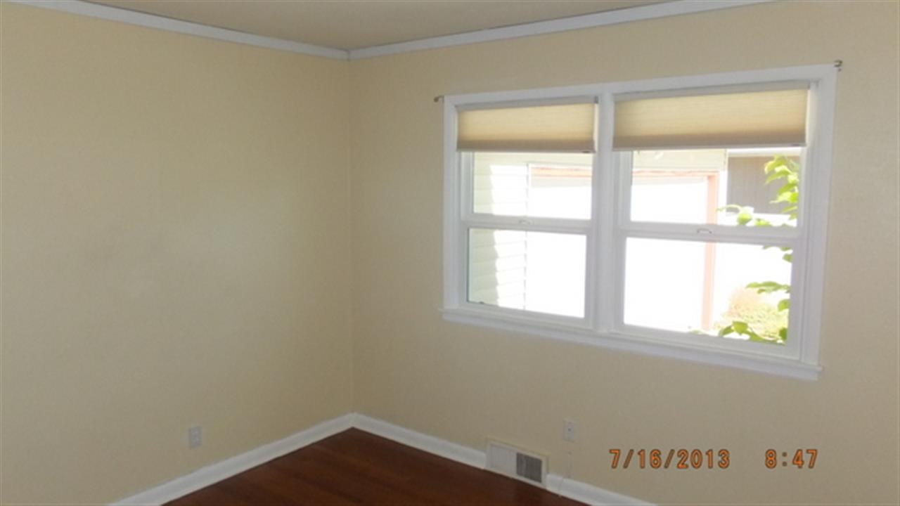 323 E High Dr - Photo 6