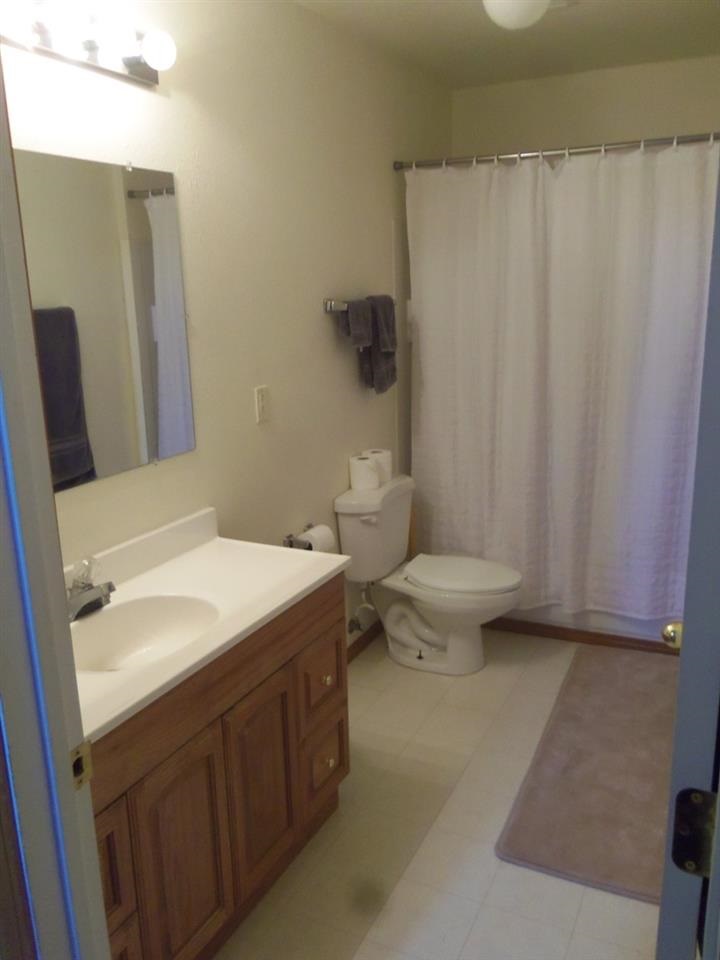 633 Golden Hills Dr - Photo 6