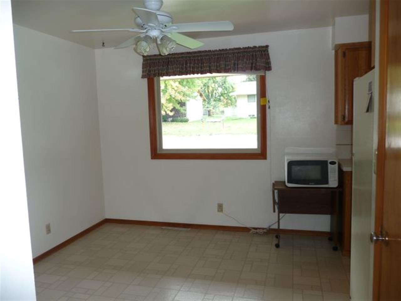 13319 E 10th Ave - Photo 11