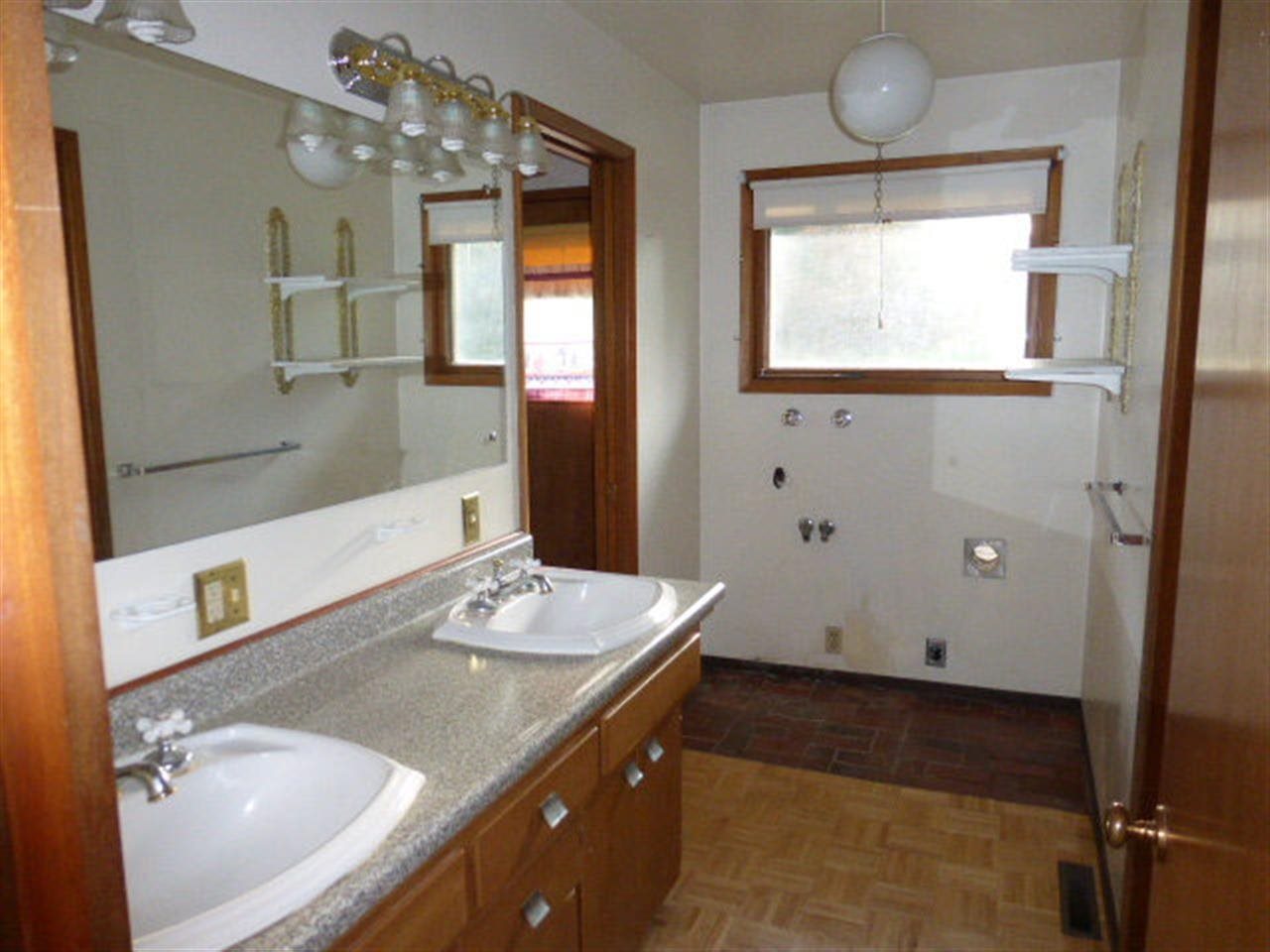 1706 S Balfour Blvd - Photo 16