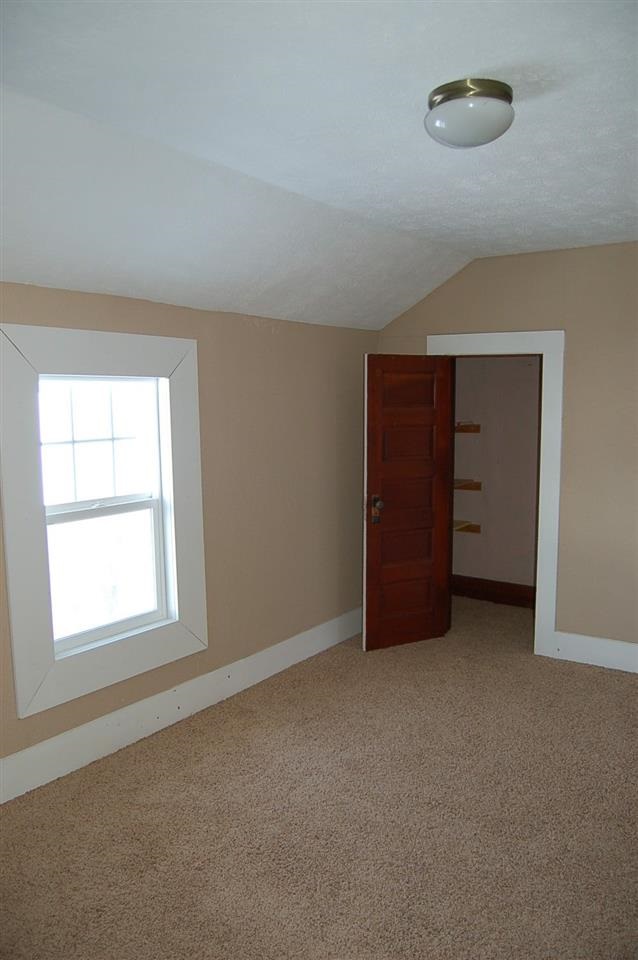 123 W 7th St - Photo 16