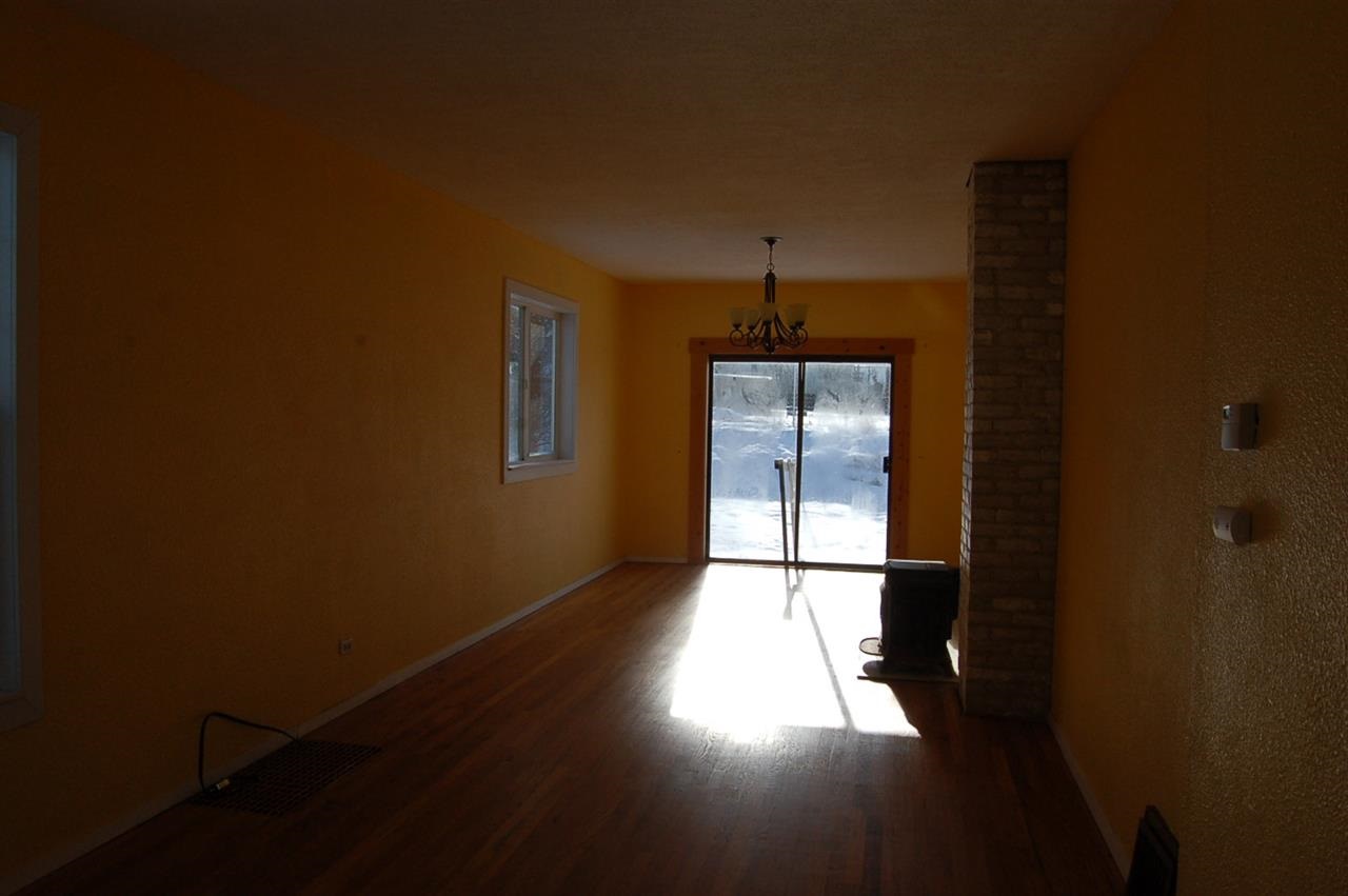 123 W 7th St - Photo 5
