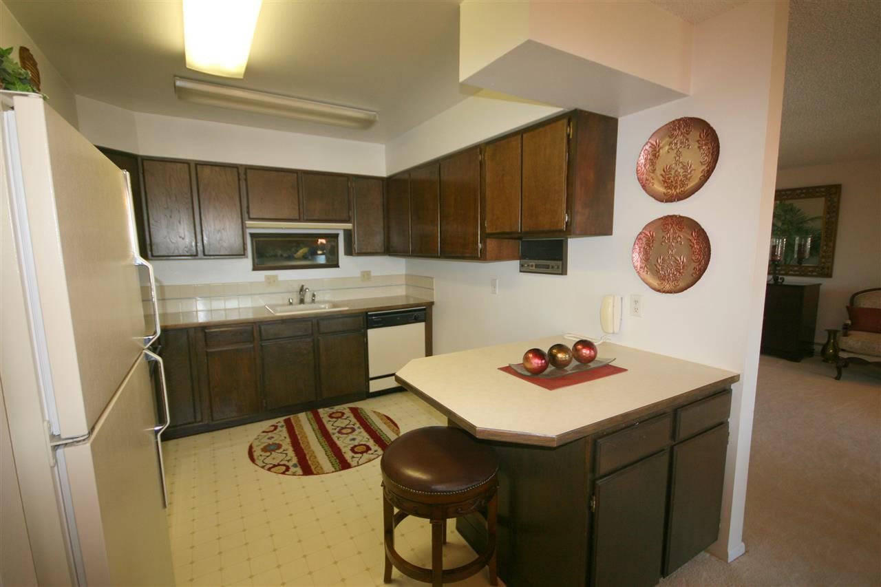 20 W Sumner Ave - Photo 8