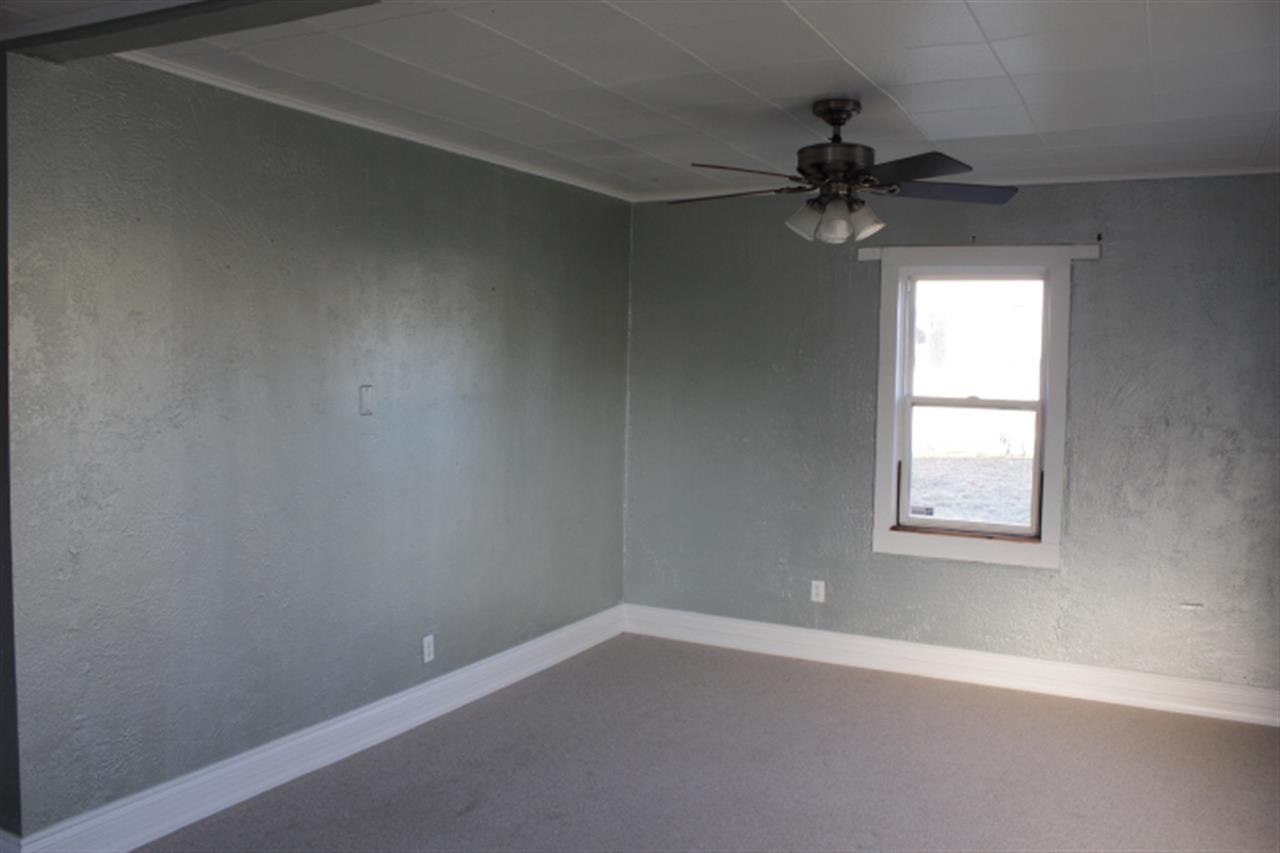 2712 E WABASH Ave - Photo 3