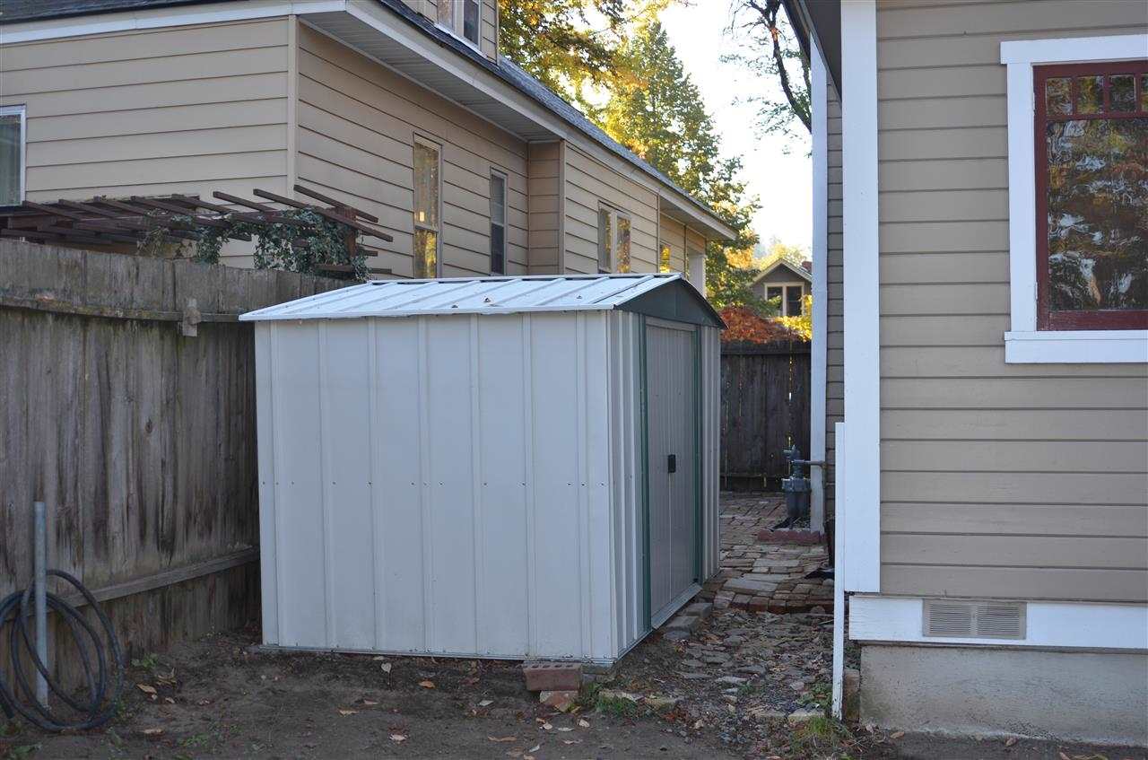 1212 W 14TH - Photo 15