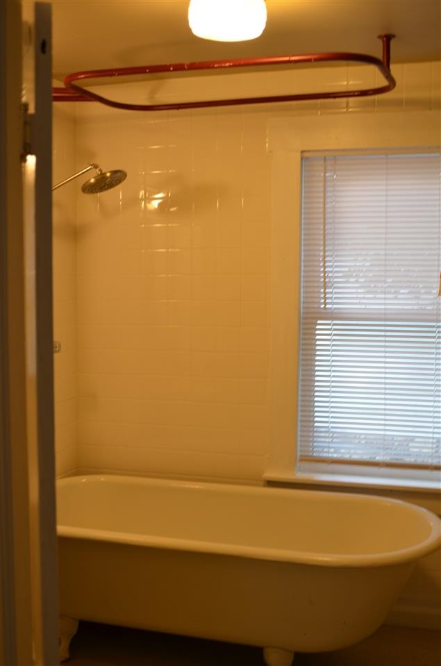1212 W 14TH - Photo 6