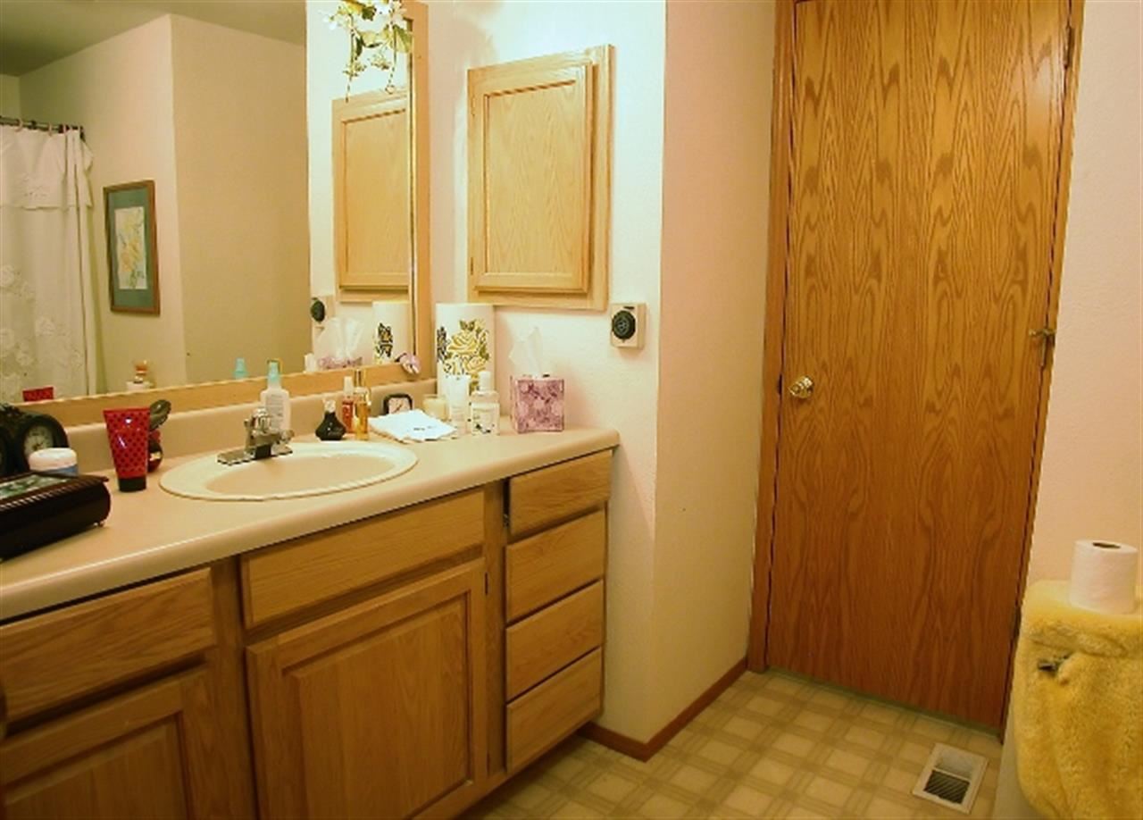 3111 E Vicksburg Ln - Photo 13