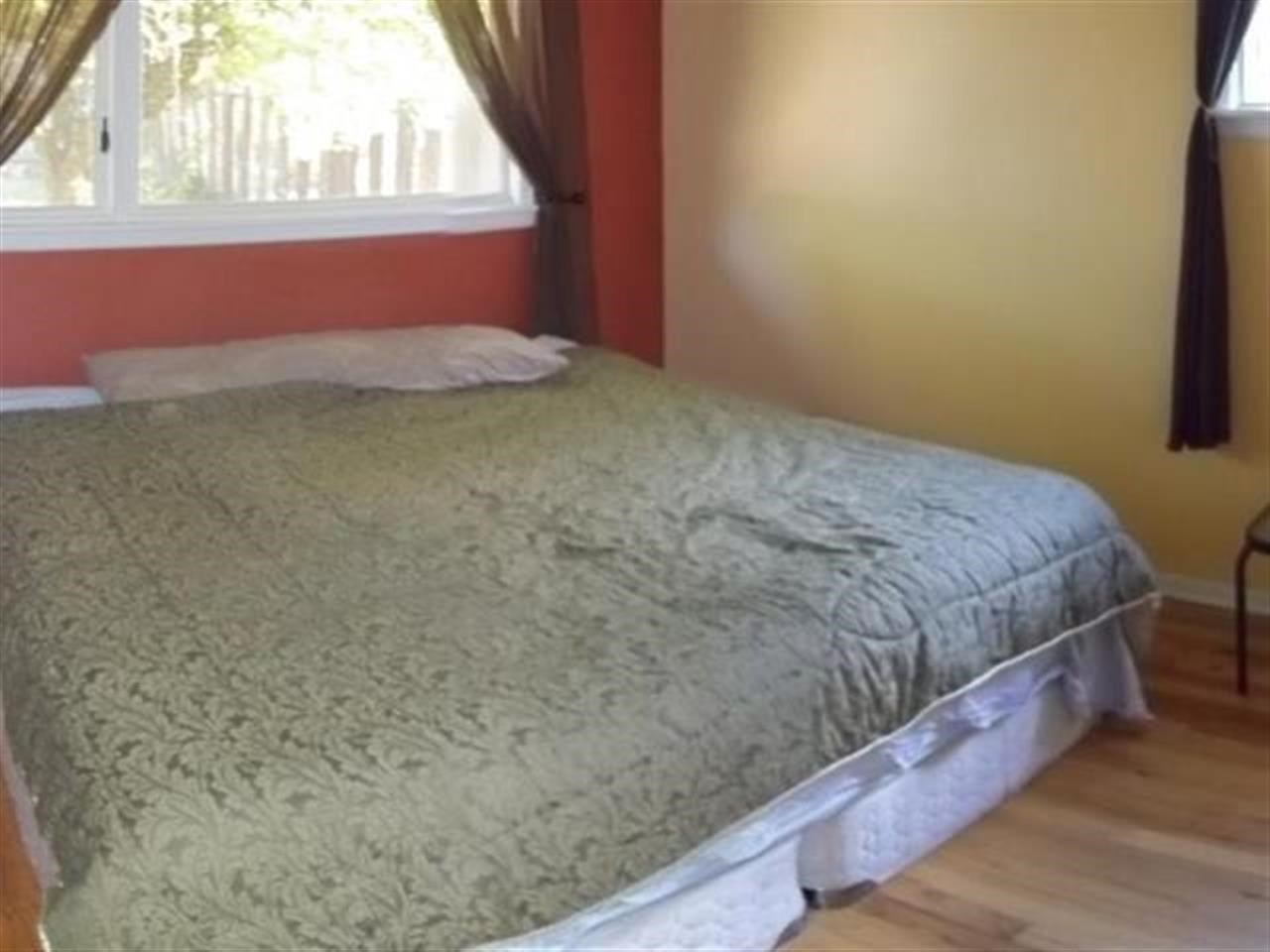 6704 N MONROE - Photo 7