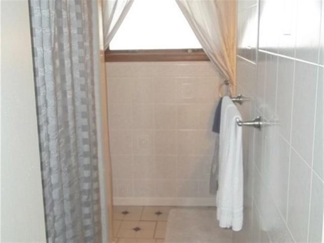 6704 N MONROE - Photo 8