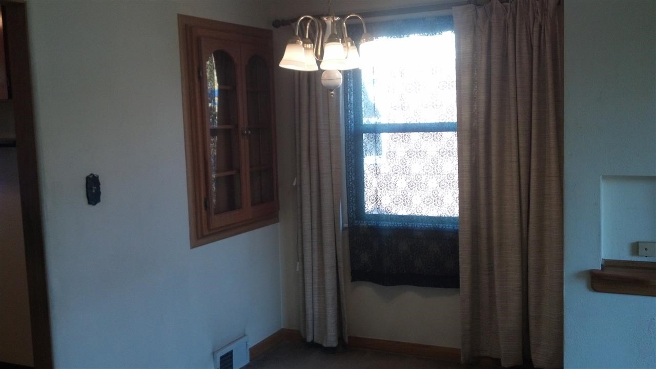 4223 N Lincoln St - Photo 11