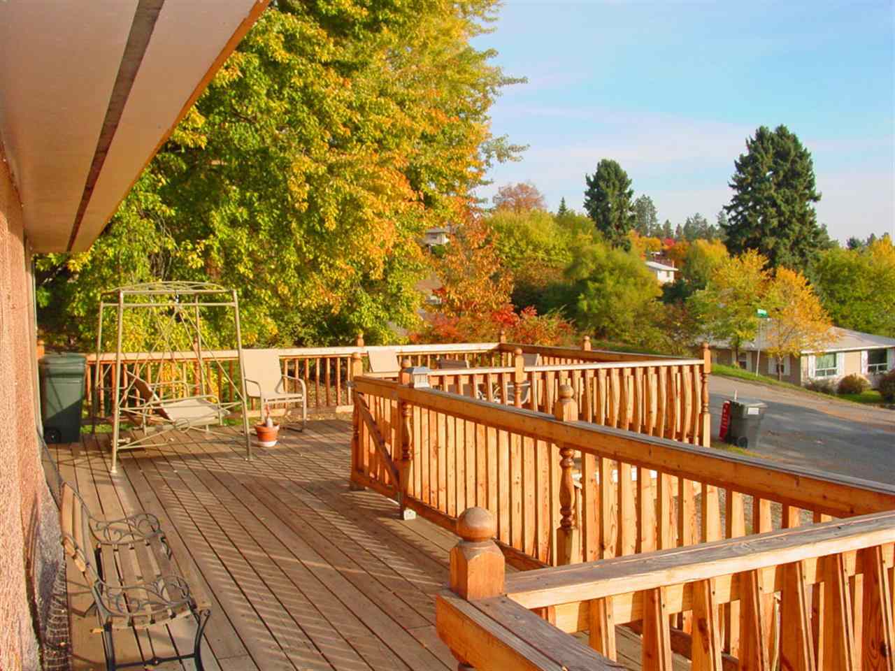 295 E 11th Ave - Photo 18