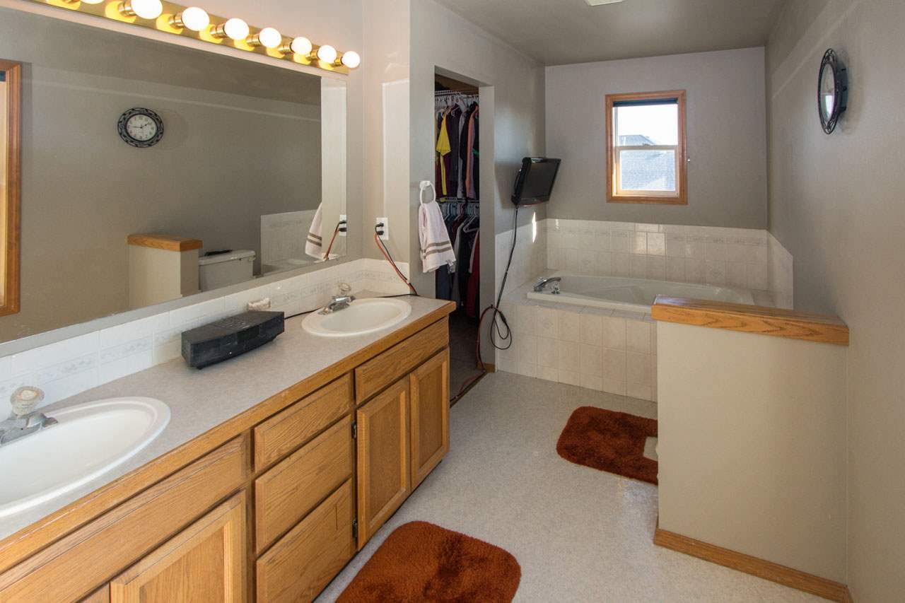 310 Plum Tree Ct - Photo 10