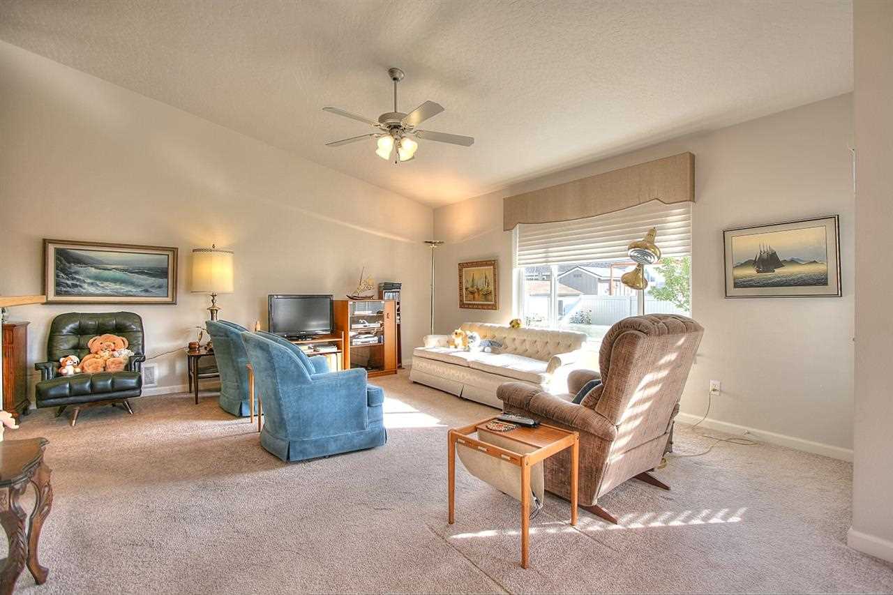 1802 E Devoe Ln - Photo 5
