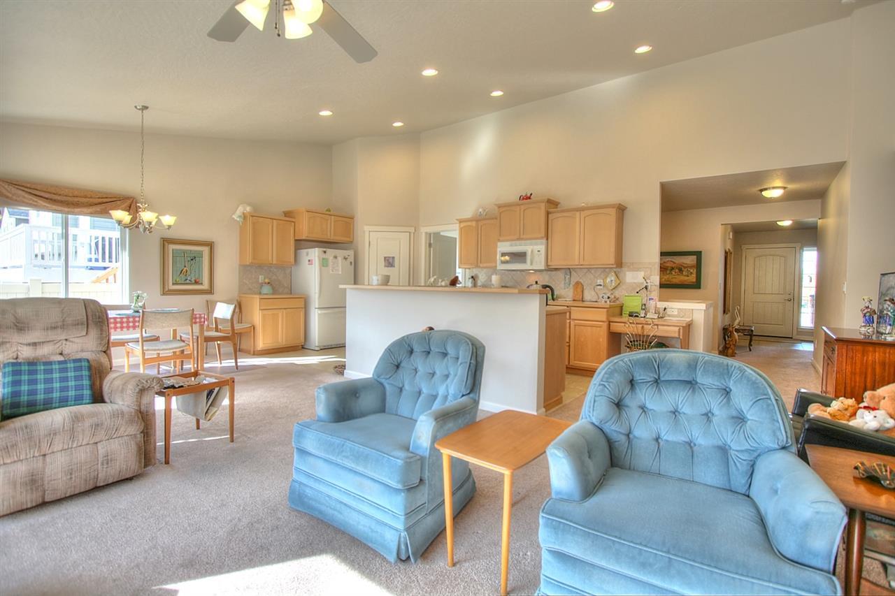 1802 E Devoe Ln - Photo 6