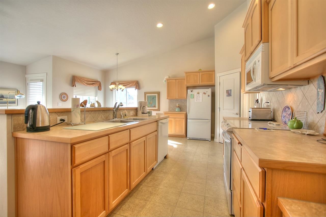 1802 E Devoe Ln - Photo 8