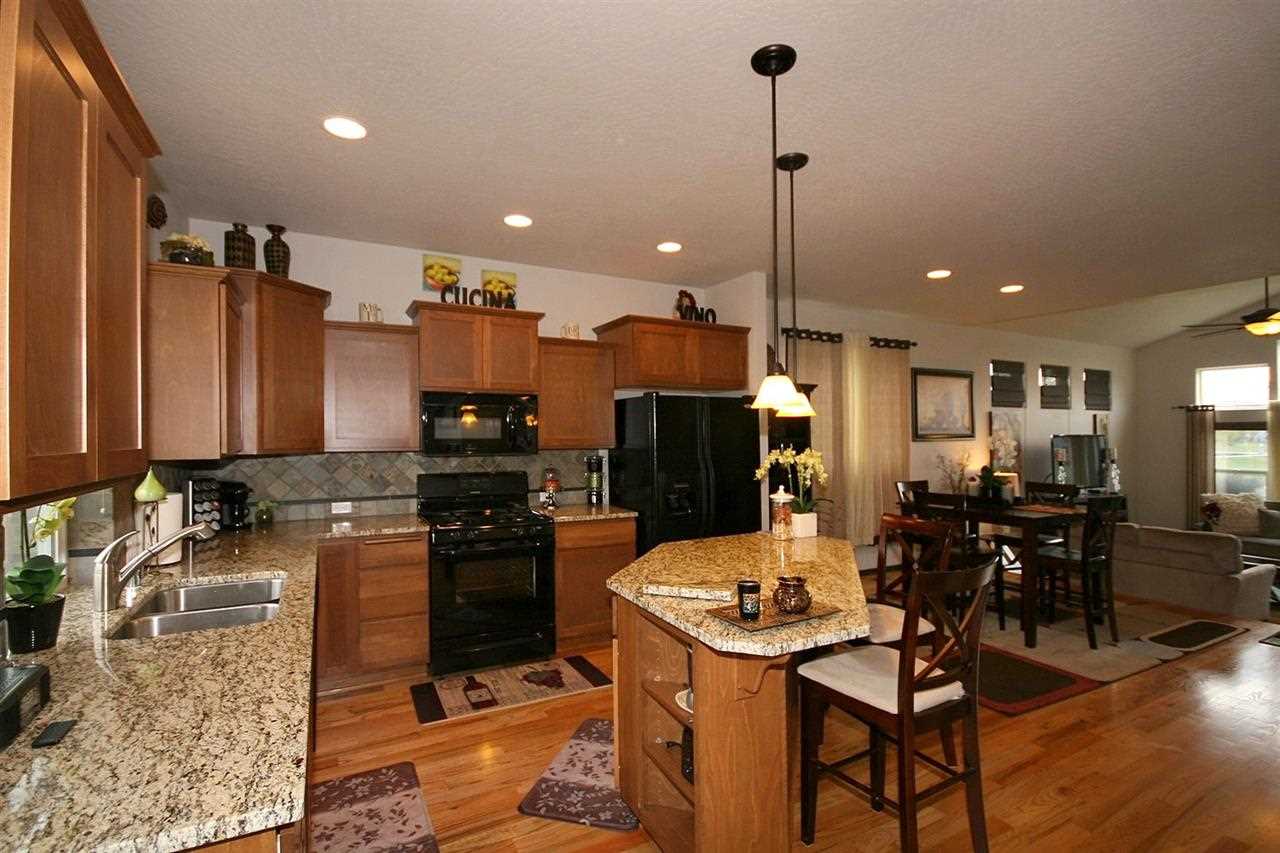 19895 E Meyers Ave - Photo 7