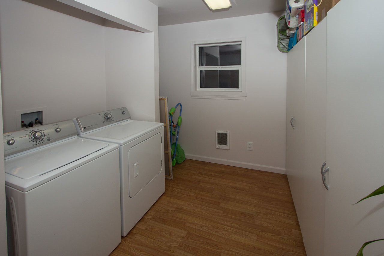 1323 E Rich Ave - Photo 13