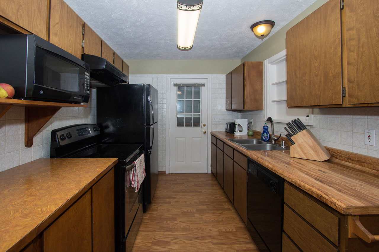 1323 E Rich Ave - Photo 4