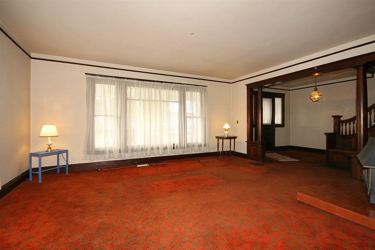 2927 E Diamond Ave - Photo 3