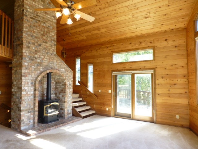 413 N Greenridge Dr - Photo 3