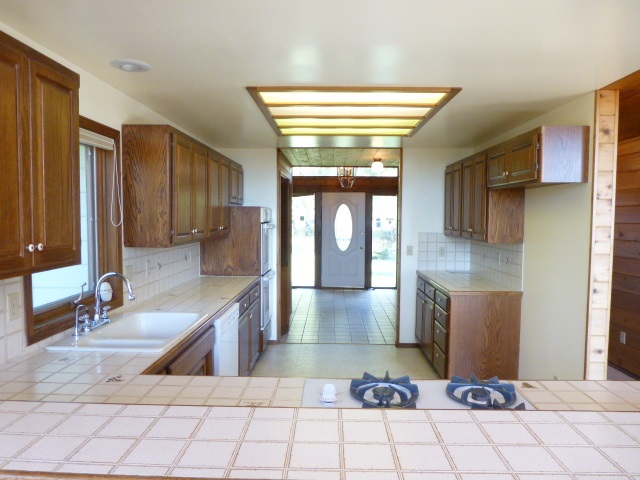 413 N Greenridge Dr - Photo 10
