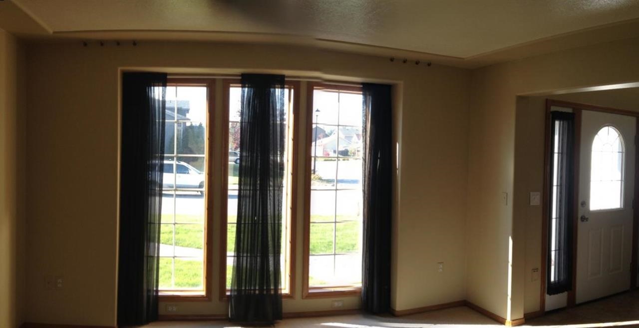 16120 N McKinnon Ln - Photo 3