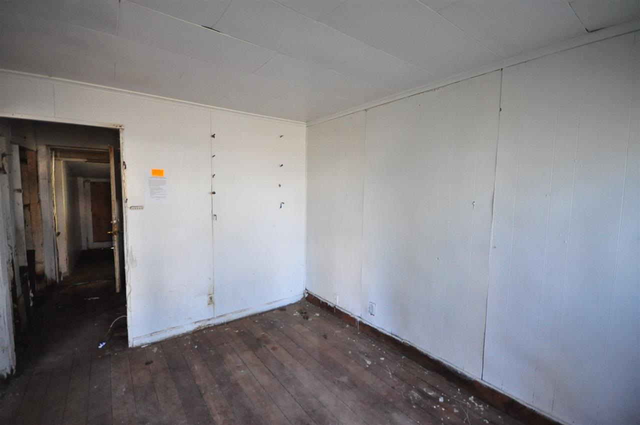 2006 E EMPIRE Ave - Photo 3