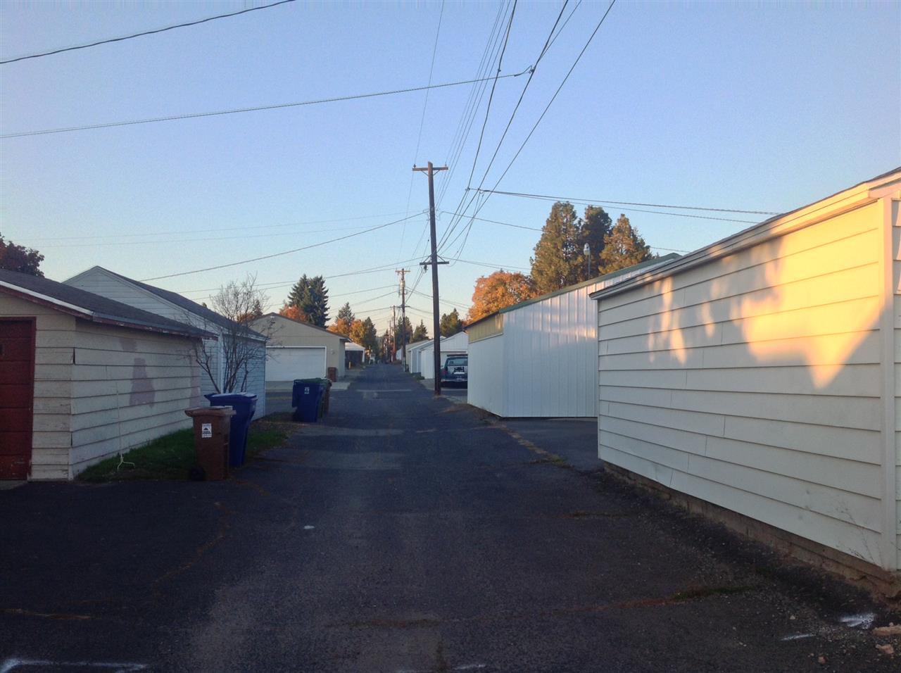 5017 N Elgin - Photo 3