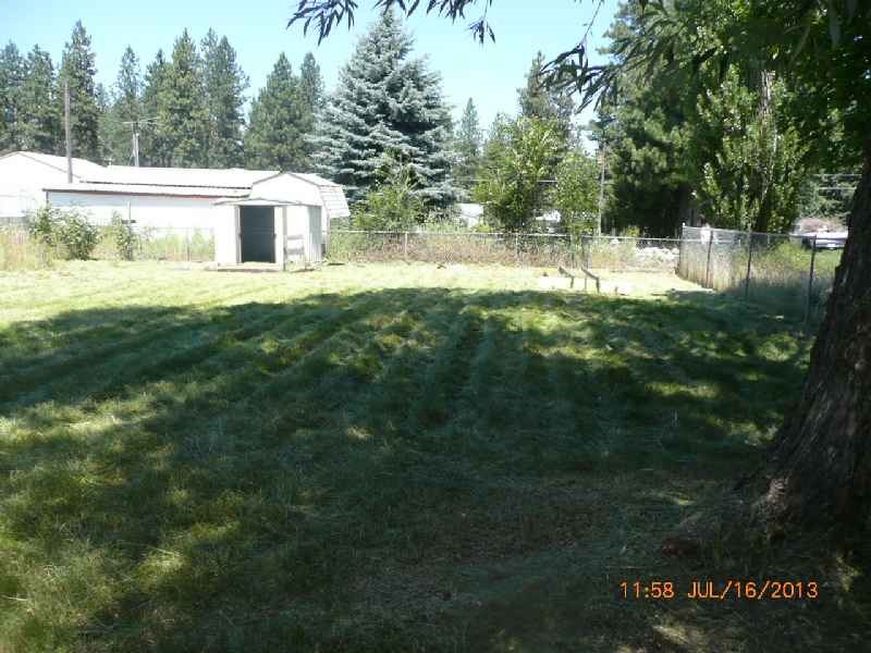 521 E 2nd St - Photo 15