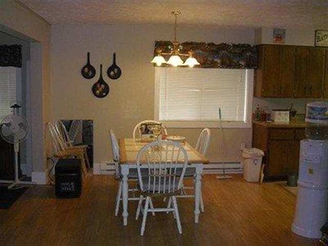 2512 Young Rd - Photo 4