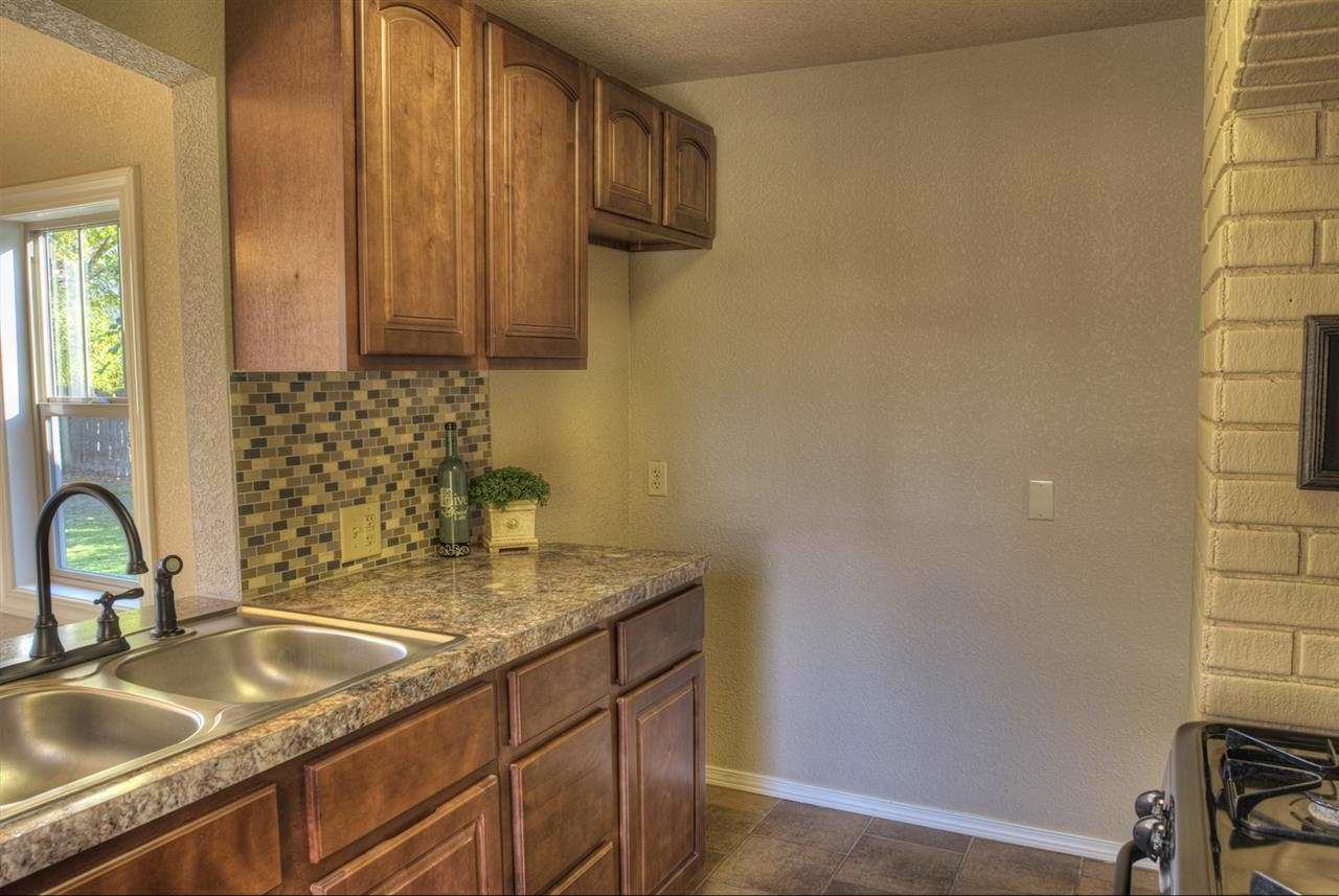 2434 N Atlantic St - Photo 5