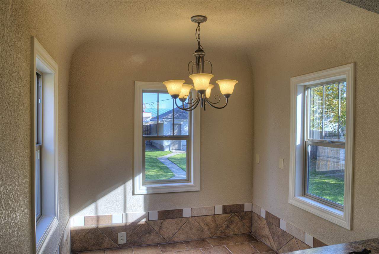 2434 N Atlantic St - Photo 6