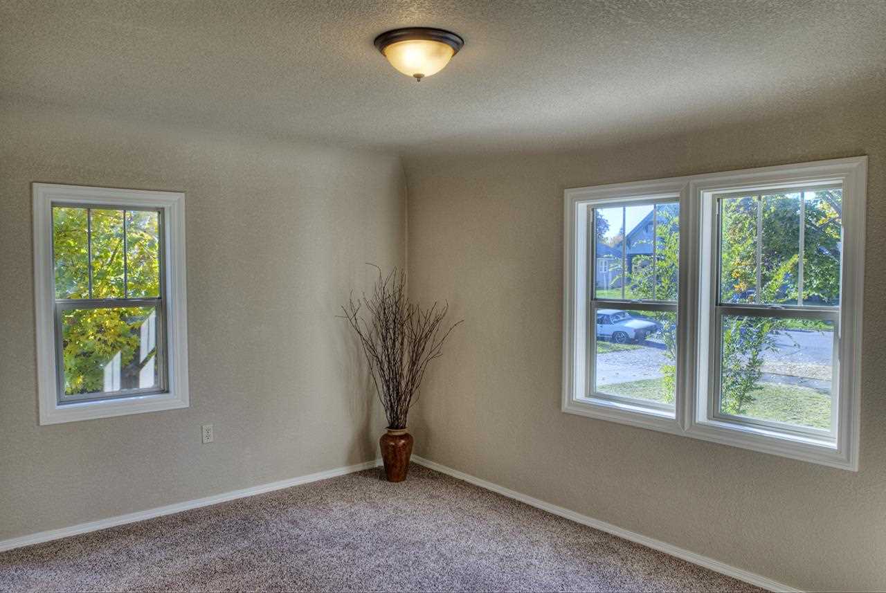2434 N Atlantic St - Photo 8