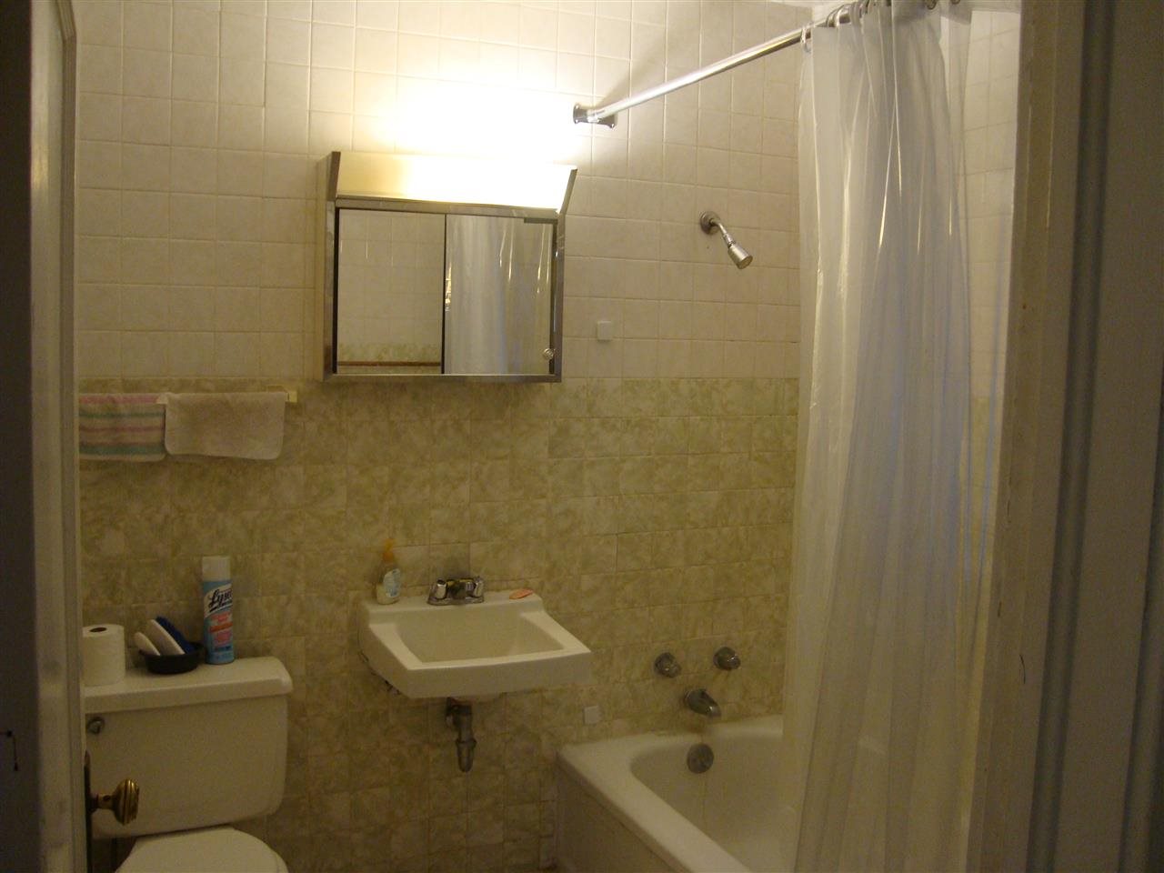 1725 E 9th - Photo 6