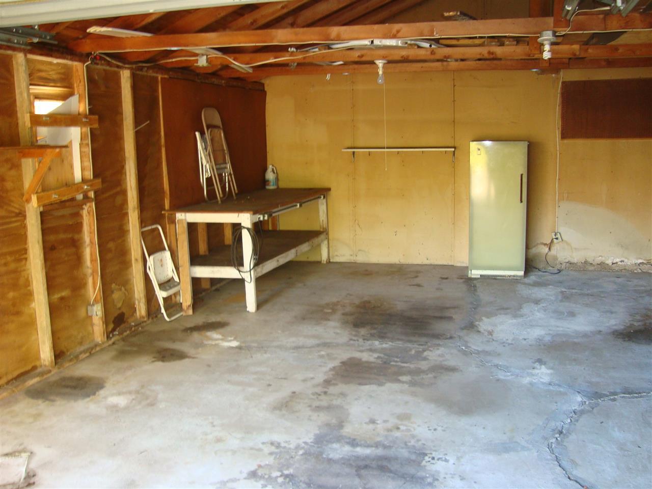 1725 E 9th - Photo 8