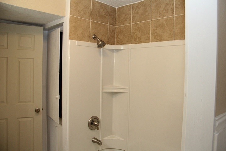 2002 E 14th - Photo 17