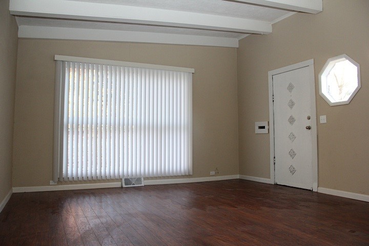 2002 E 14th - Photo 5