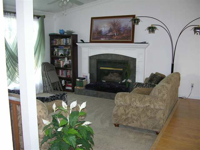 814 E BRADY Ct - Photo 3