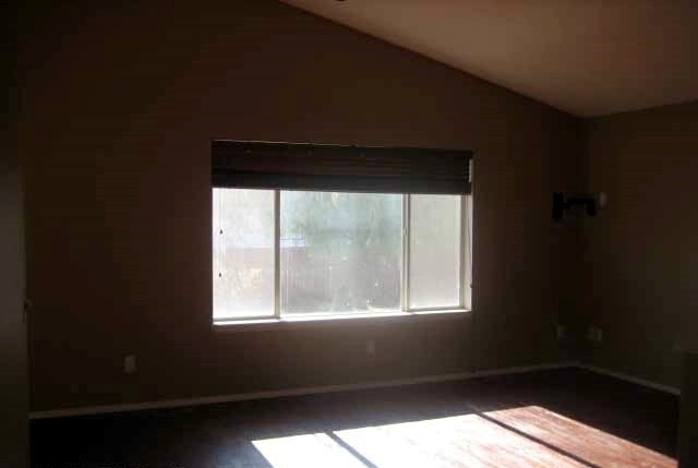 11006 E 11TH Ln - Photo 9