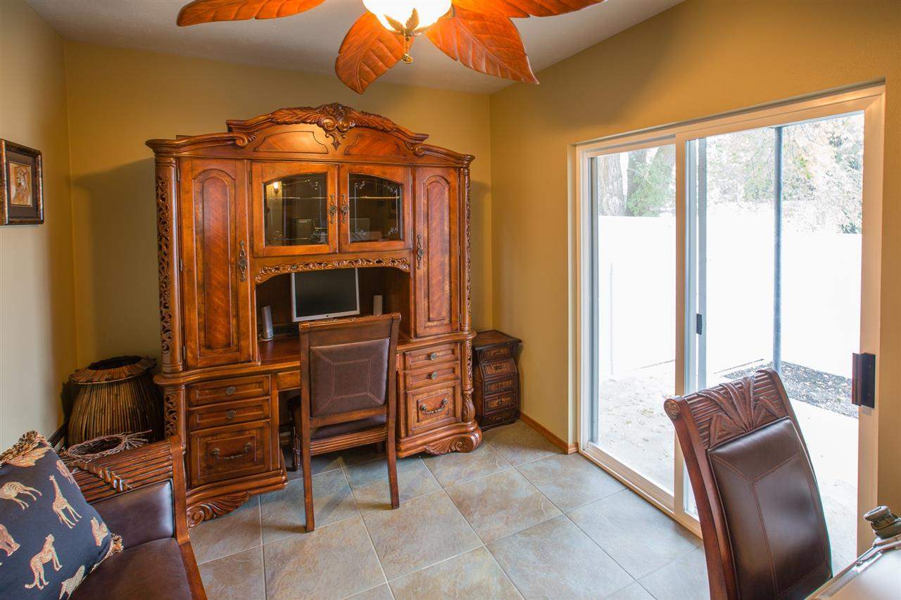 10601 E Nixon Ln - Photo 17